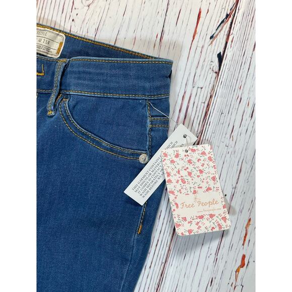 Free People Jeans Womens 25R Distressed Blue Skinny Stretch Mid Rise New W Tags! - Picture 8 of 10